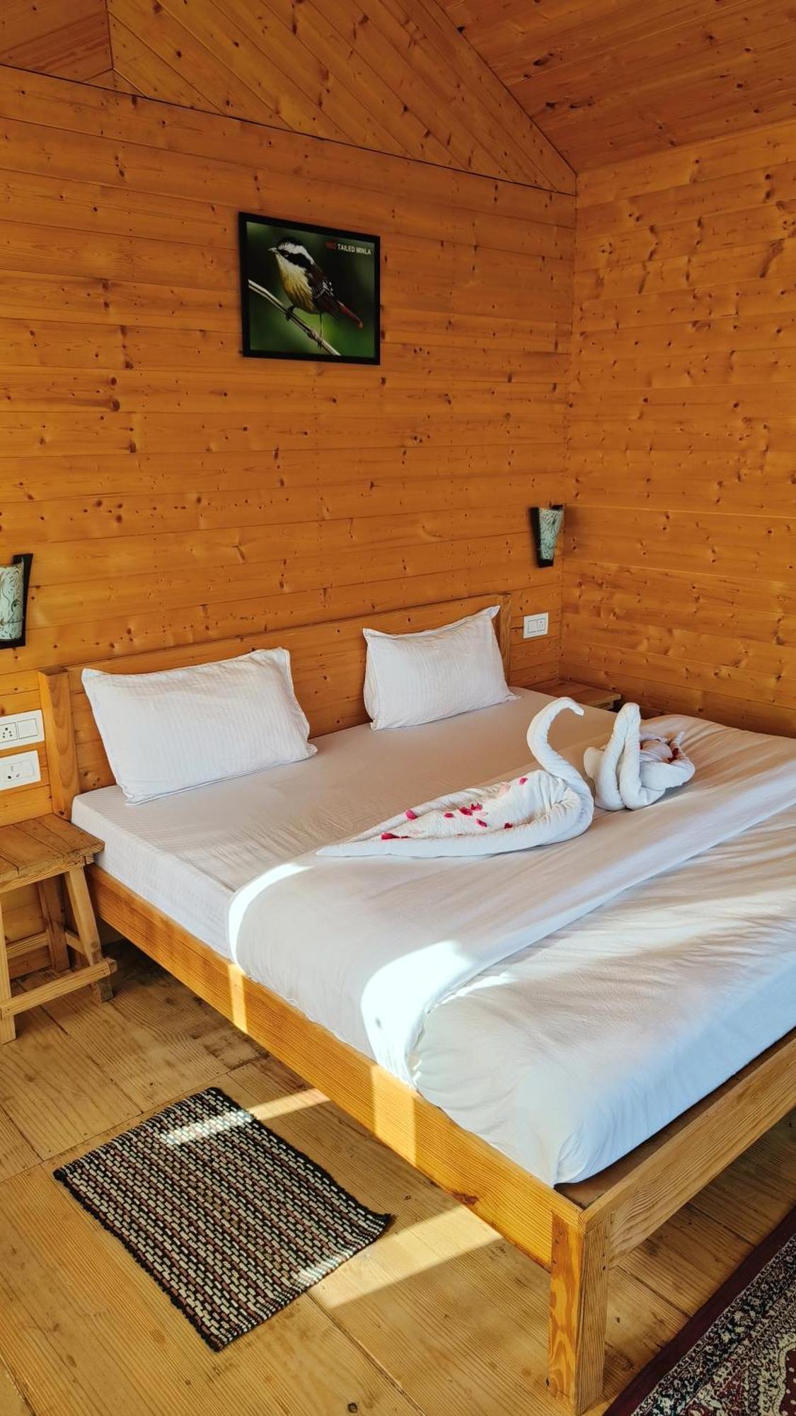 The Sunbird Retreat Resort Найнитал Экстерьер фото