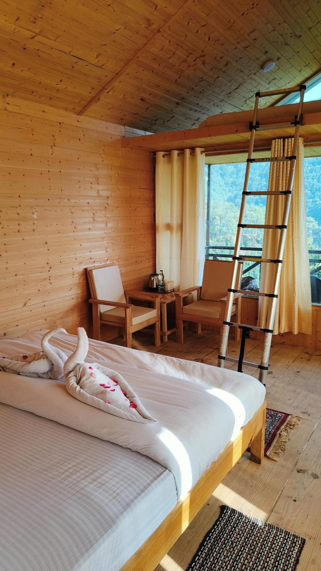 The Sunbird Retreat Resort Найнитал Экстерьер фото